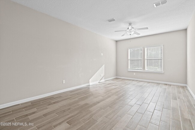 Building Photo - 1180 Beach Dune Dr