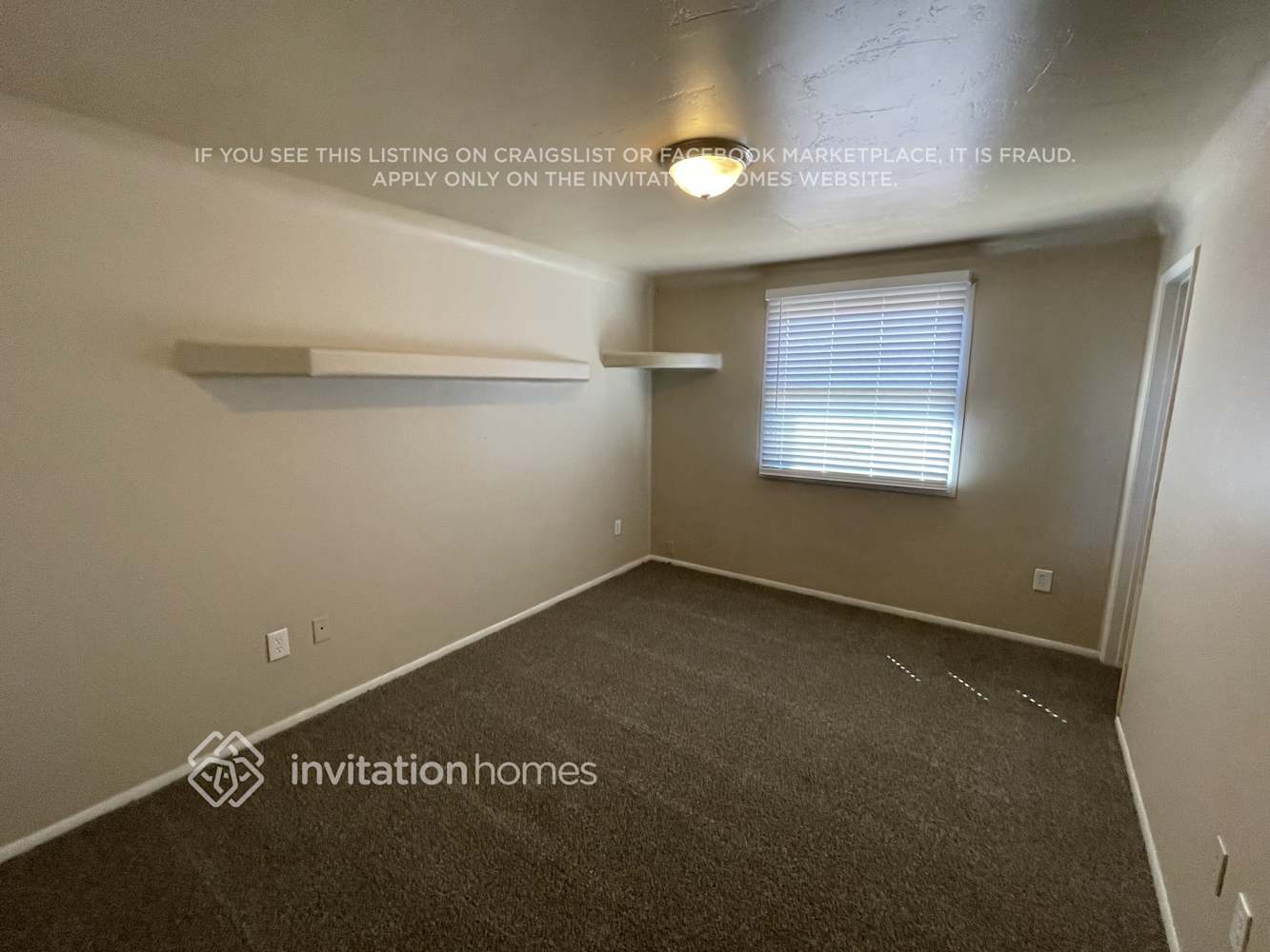 Building Photo - 13808 N 33rd St