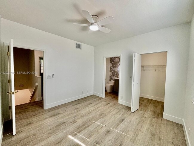 Building Photo - 1498 Barcelona Way