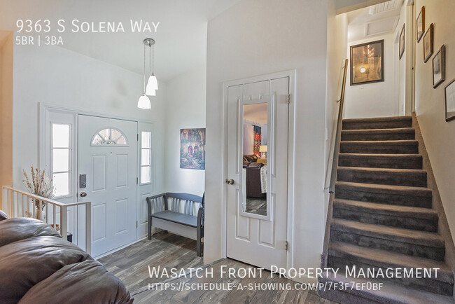 Building Photo - 9363 Solena Way