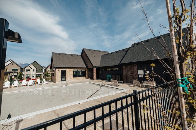 Building Photo - 2442 N Gotland Way