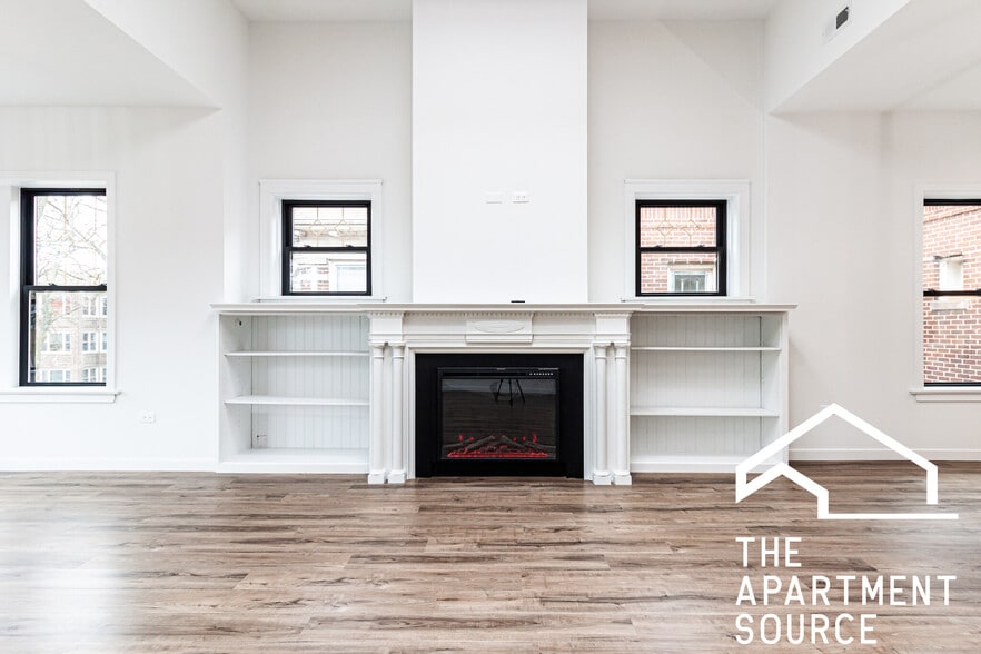 Building Photo - 1428 W Jonquil Ter