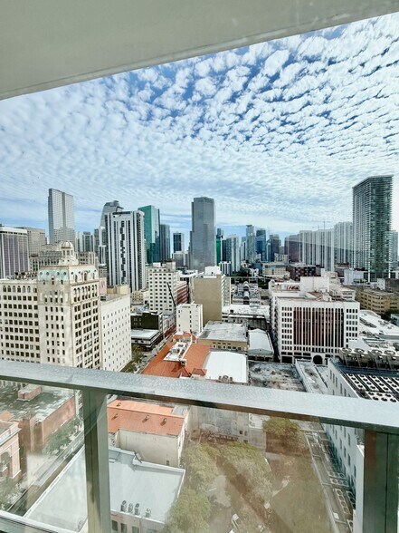 Building Photo - 141 NE 2nd St