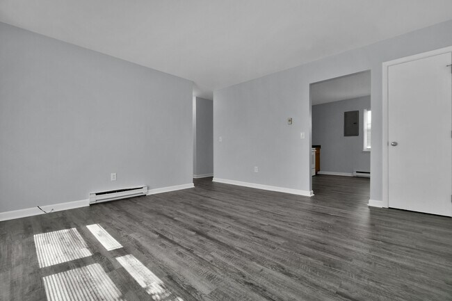 Building Photo - 2583 Red Rock Blvd