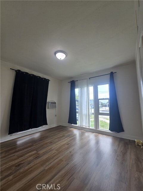 Building Photo - 4509 Ivar Ave