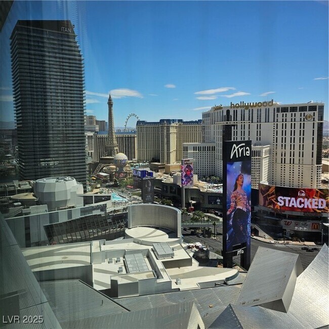 Building Photo - 3726 S Las Vegas Blvd