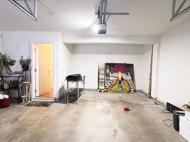 Building Photo - 12815 Bullock Greenway Blvd