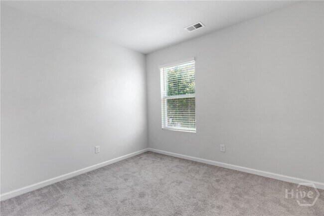 Building Photo - 109 Birch Cir