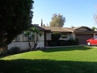 Building Photo - SW BAKERSFIELD--WON'T LAST LONG !