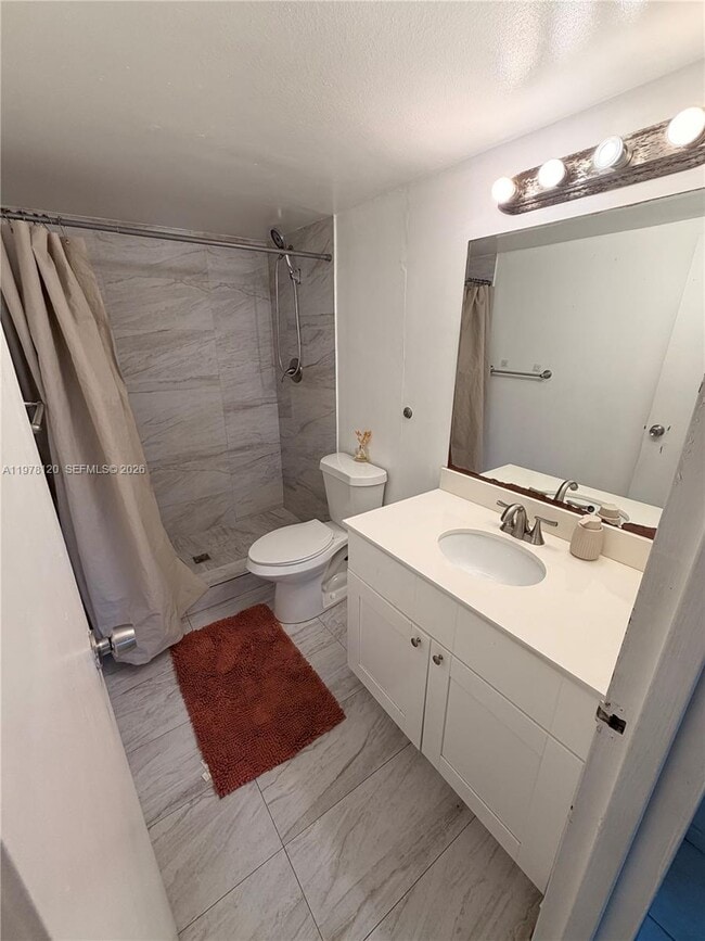 Building Photo - 16851 NE 23rd Ave