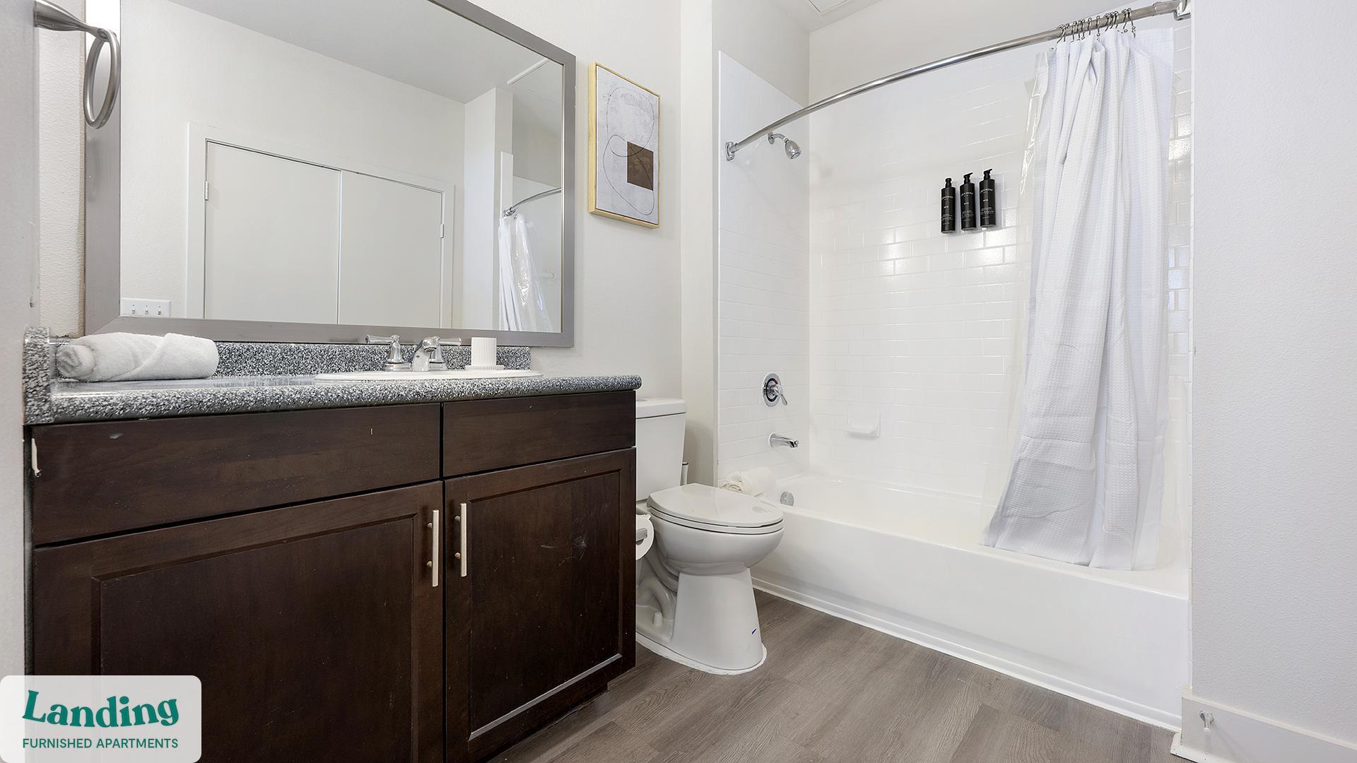 Building Photo - 810 W St Johns Ave