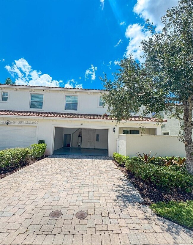 Building Photo - 3210 NW 126th Ave