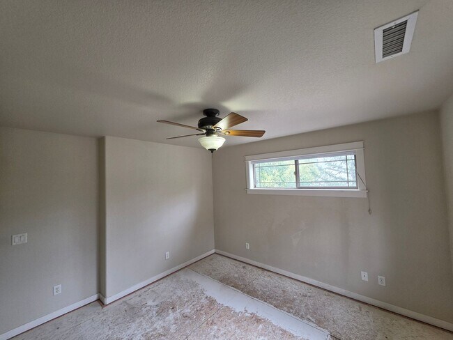 Building Photo - 3722 E Avocet Way