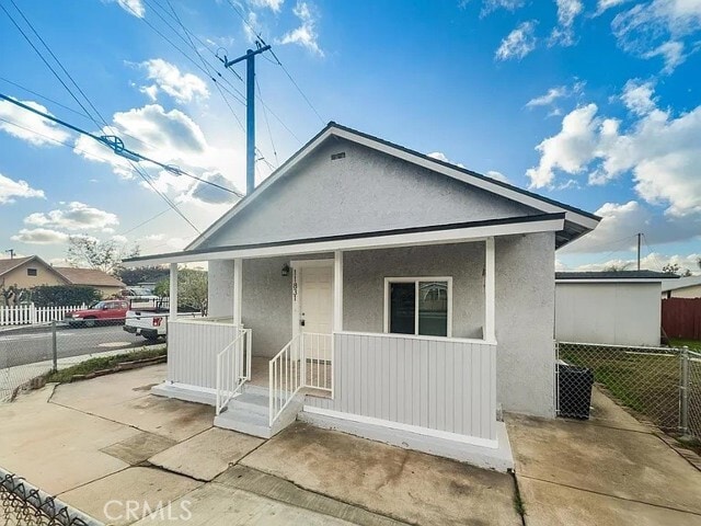 Primary Photo - 11831 Hewes St