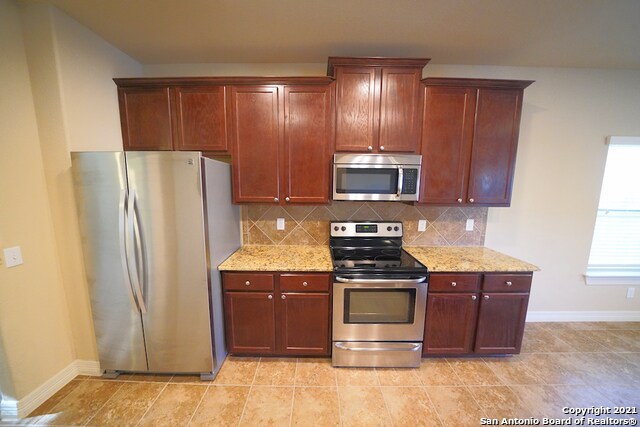 Building Photo - 216 Dove Hill