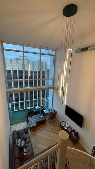 Building Photo - 150 E Robinson St