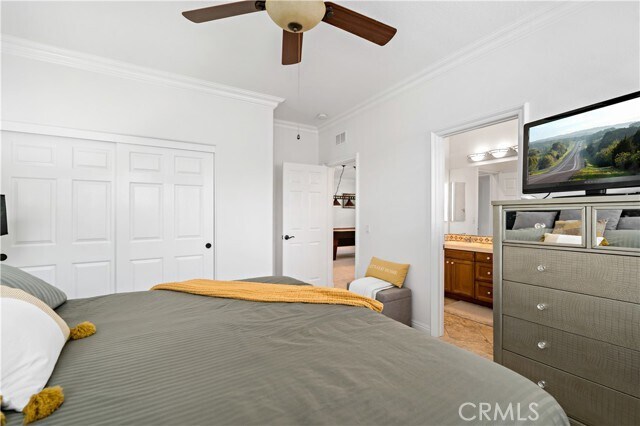 Building Photo - 16423 Village Meadow Dr