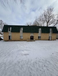 Building Photo - 27 Wayne St SE