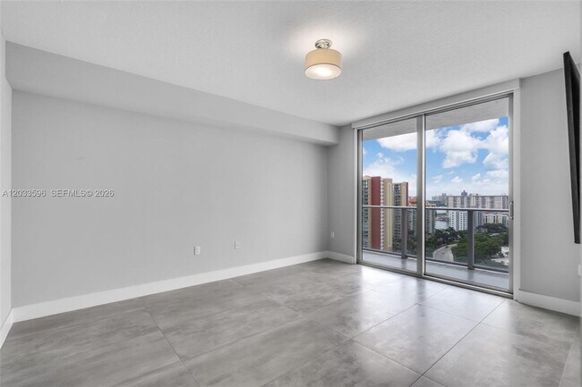 Building Photo - 300 Sunny Isles Blvd