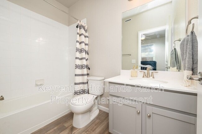 Building Photo - 8377 Lorenzo Ln