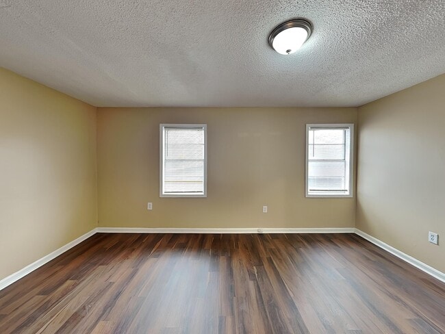 Building Photo - 5010 Penwood Cove