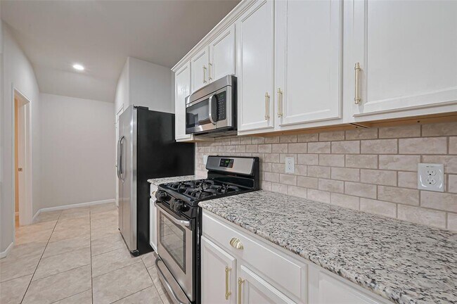 Building Photo - 3018 Darlington Ct