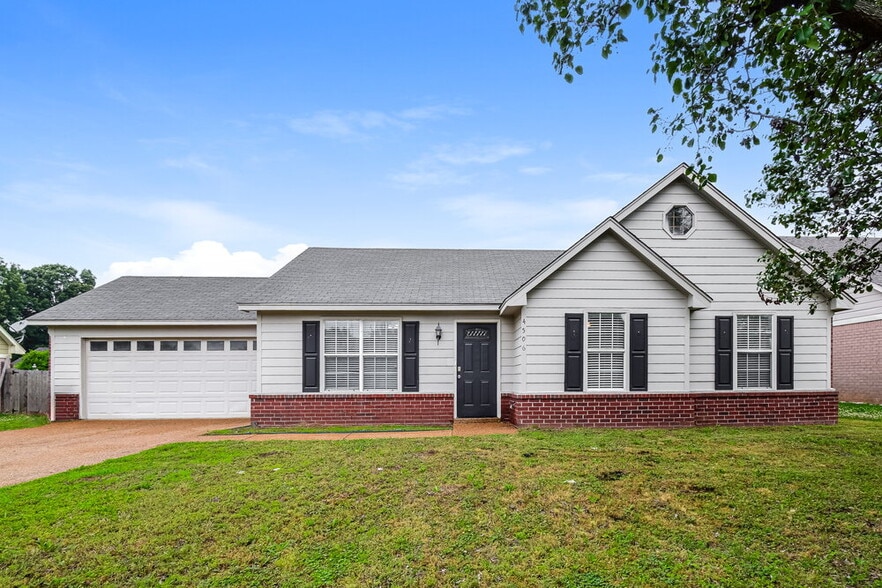Building Photo - 4506 Shadow Hollow Dr