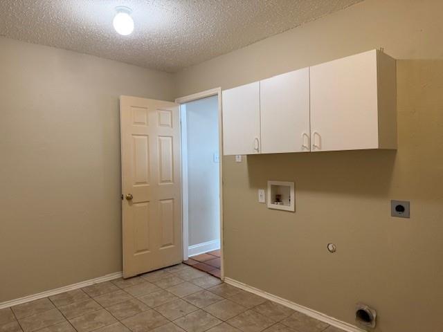 Building Photo - 2017 Carriage Club Dr