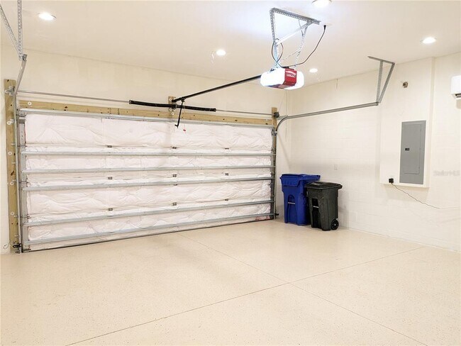 Building Photo - 4716 Silvermoss Dr
