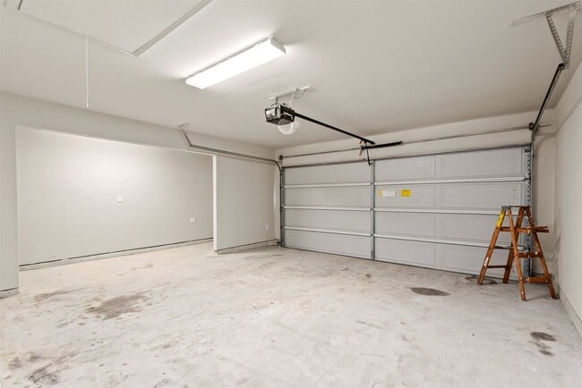 Building Photo - 25318 Pirates One Dr