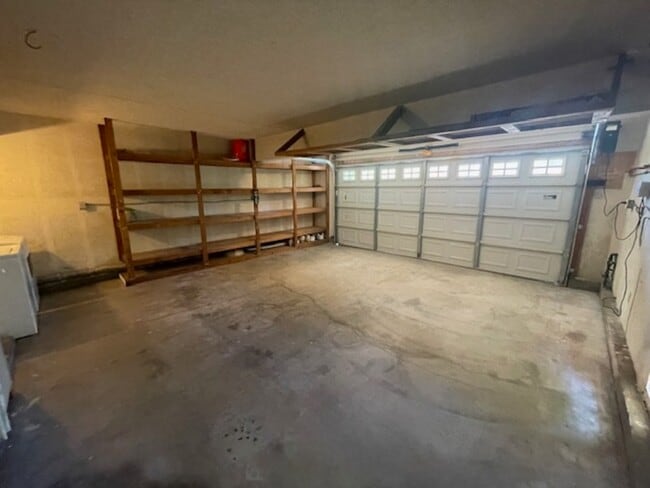 Building Photo - 12602 Creekwood Ct