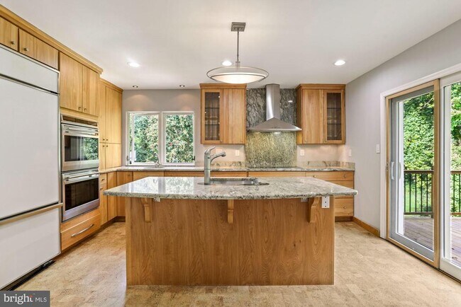 Building Photo - 1011 Shipman Ln