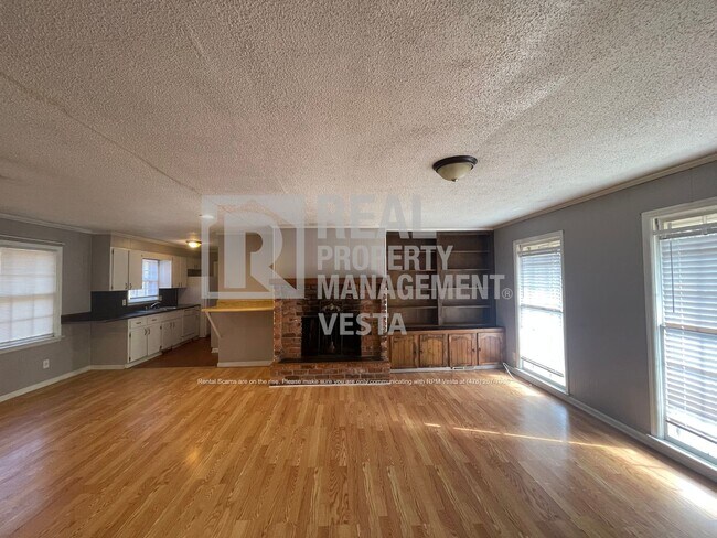 Building Photo - 2258 Silver Pines Ct