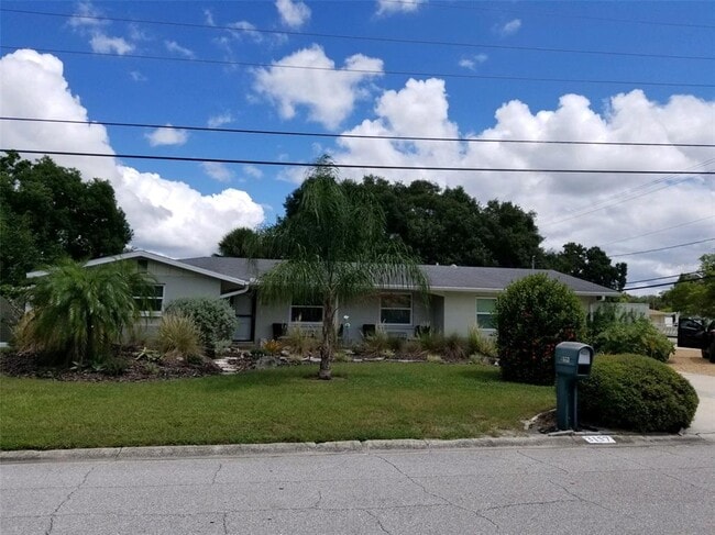Primary Photo - 3157 Goldenrod St