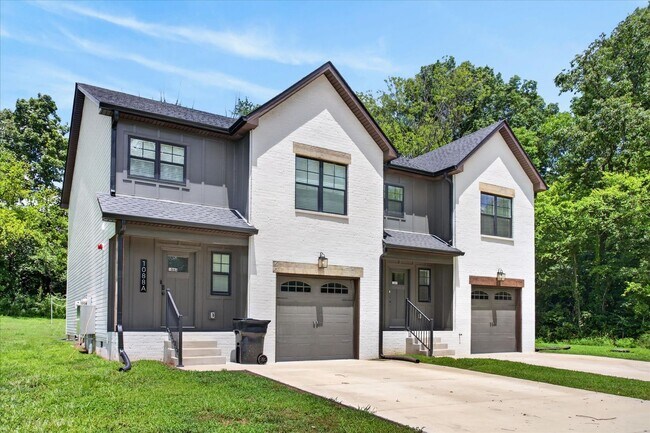 Building Photo - 1088 Old Clarksville Pike