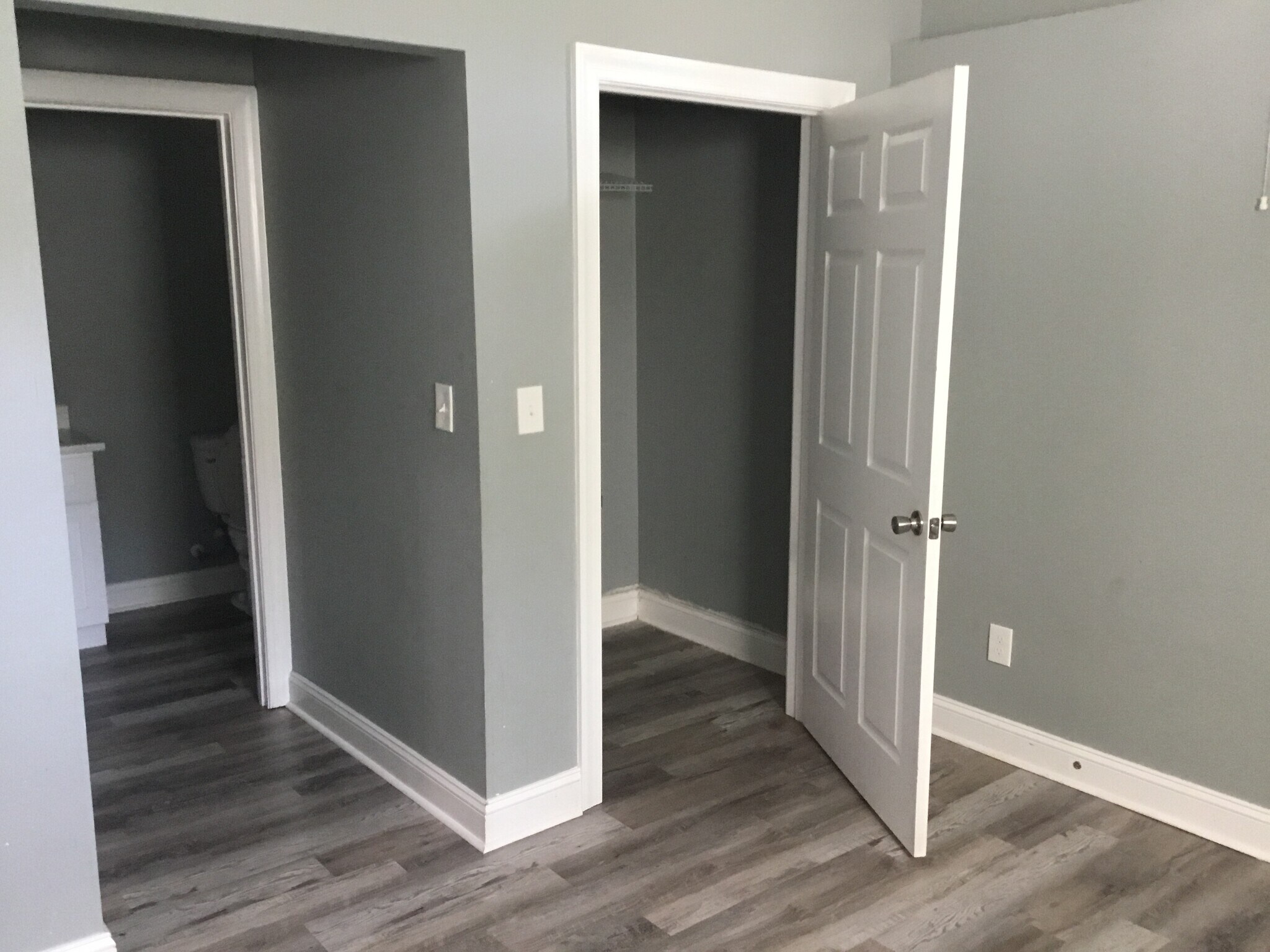 Building Photo - 3880 Tommy Dr