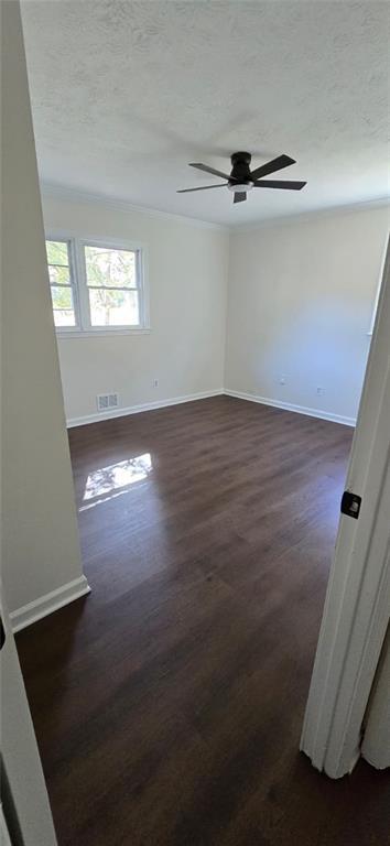 Building Photo - 1240 Mimosa Cir