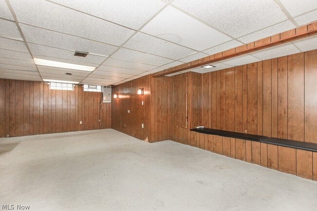 Building Photo - 15305 Rockside Rd