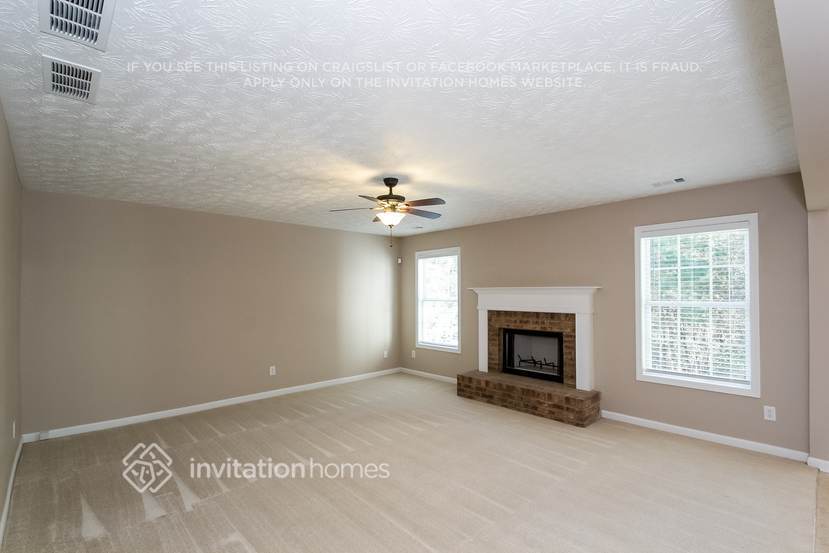 Building Photo - 1025 Levista Dr