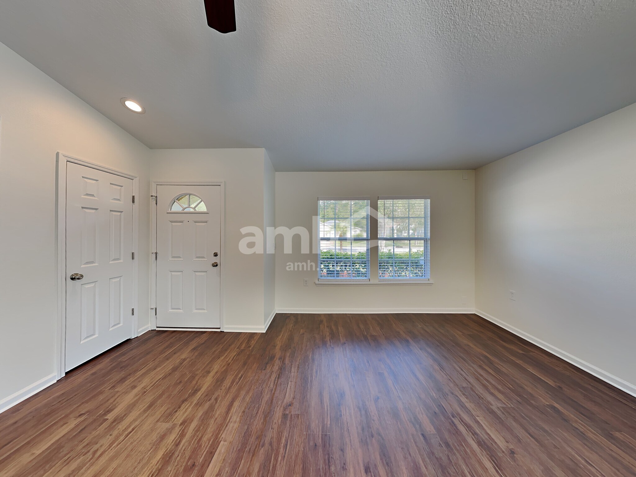 Building Photo - 3071 Bent Bow Ln