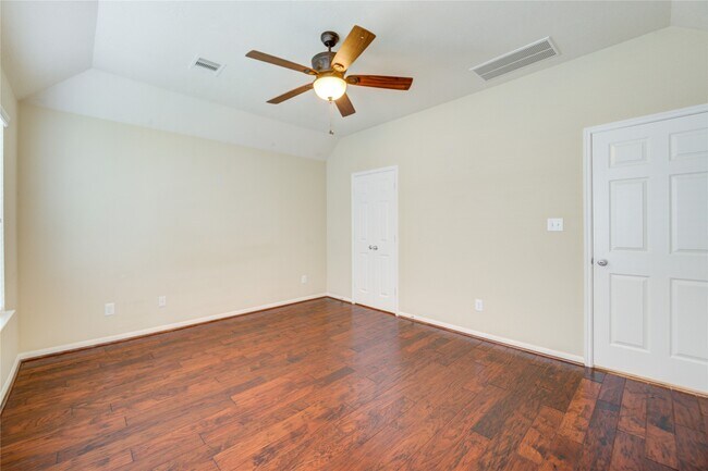 Building Photo - 8422 Sunset Loch Dr