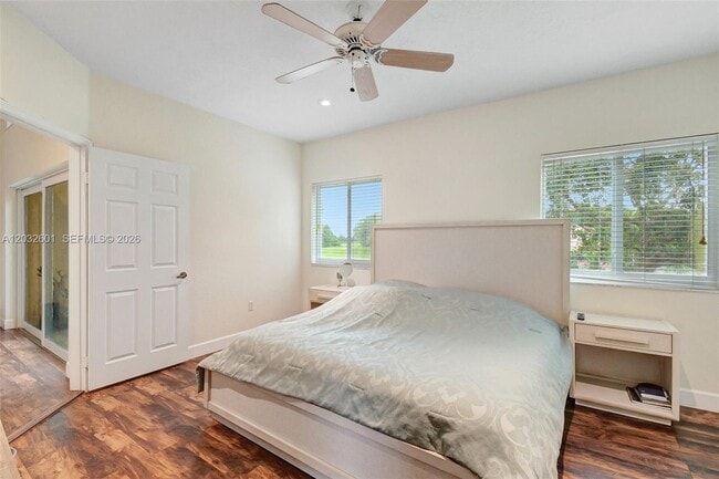 Building Photo - 16339 Malibu Dr