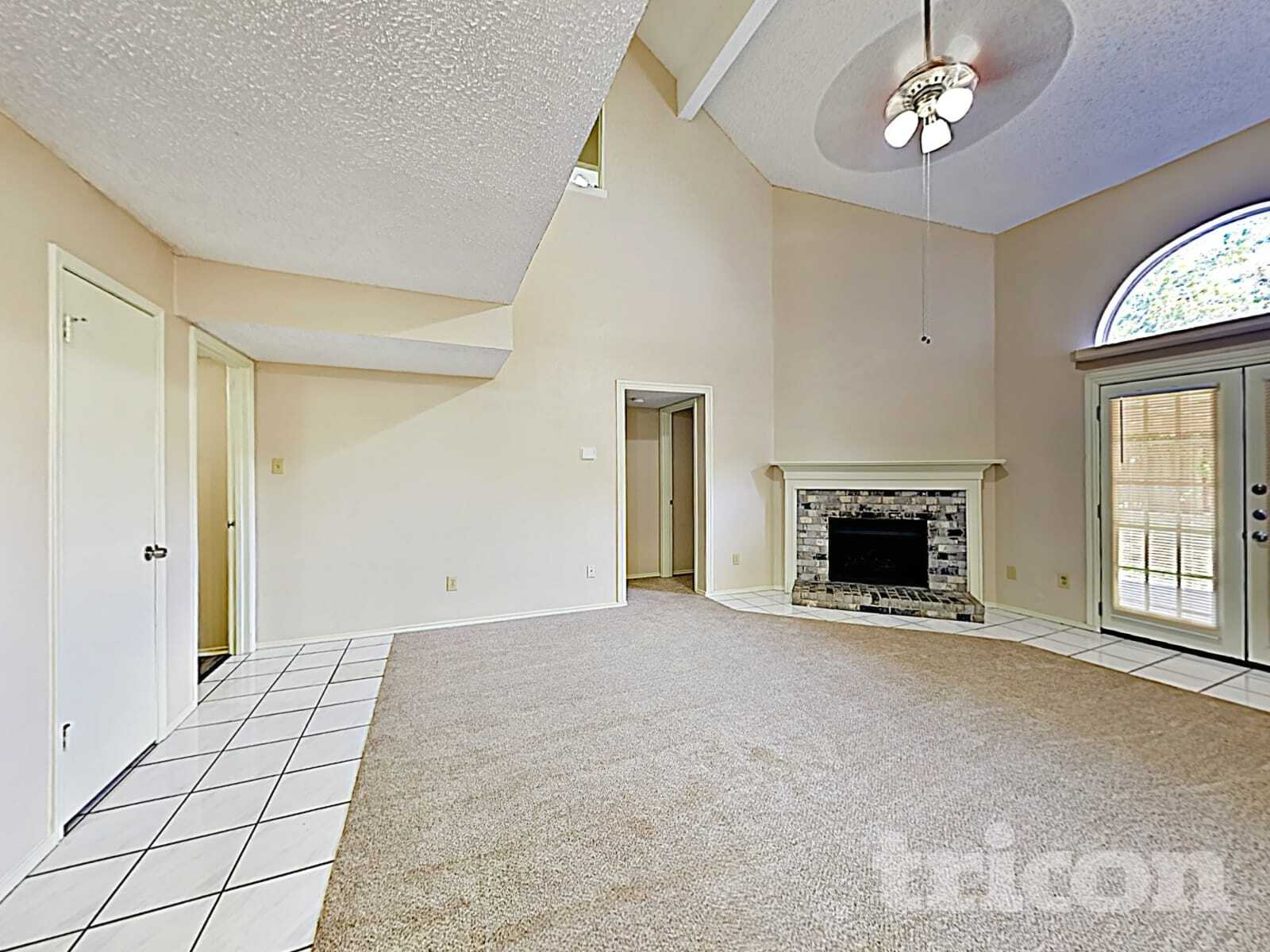 Building Photo - 1304 Farley Dr