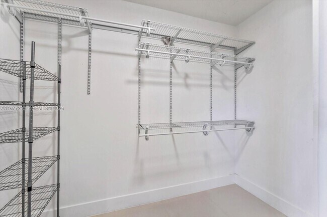 Building Photo - 9203 SW 136th Terrace