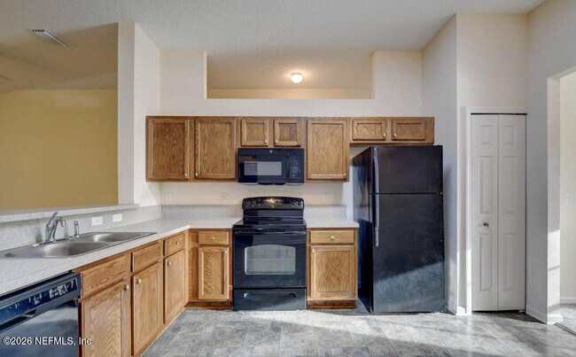 Building Photo - 8648 Floorstone Mill Dr