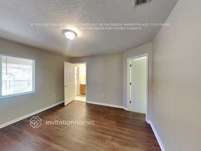 Building Photo - 312 Hillcrest Dr