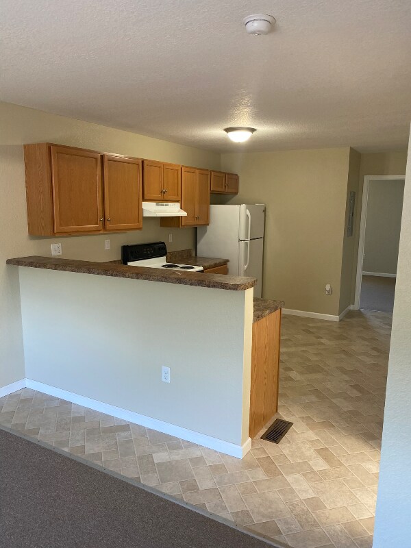 Building Photo - 121 St George Ln