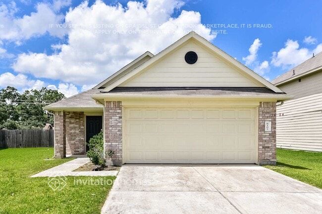 Building Photo - 6107 El Granate Dr