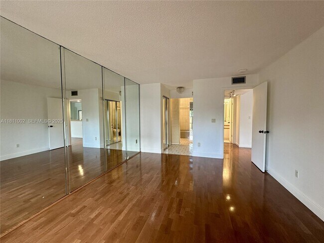 Building Photo - 3545 NE 167th St