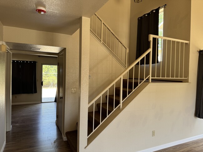 Building Photo - 148 Haviture Way